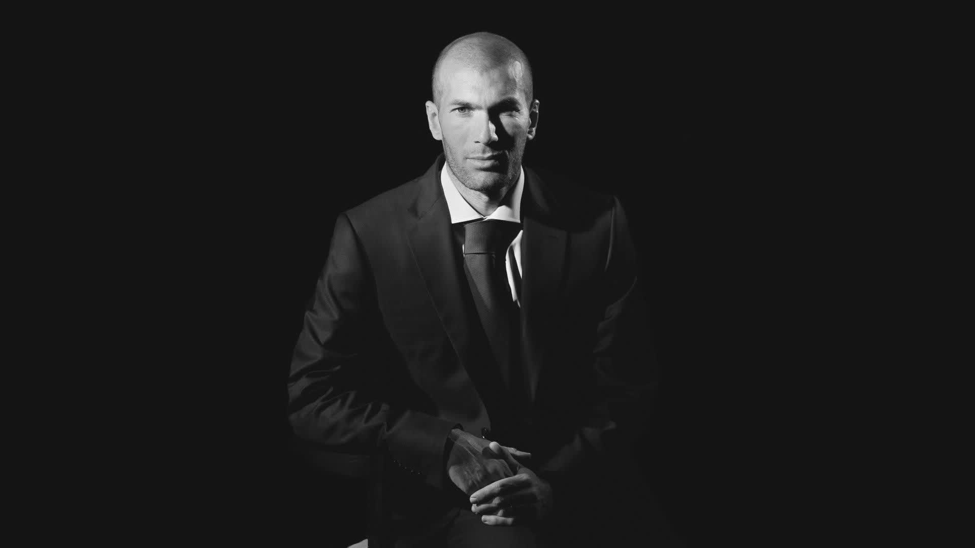 诺坎普绝唱，哈兰德世界波刺穿巴萨，补时上演神迹逆转